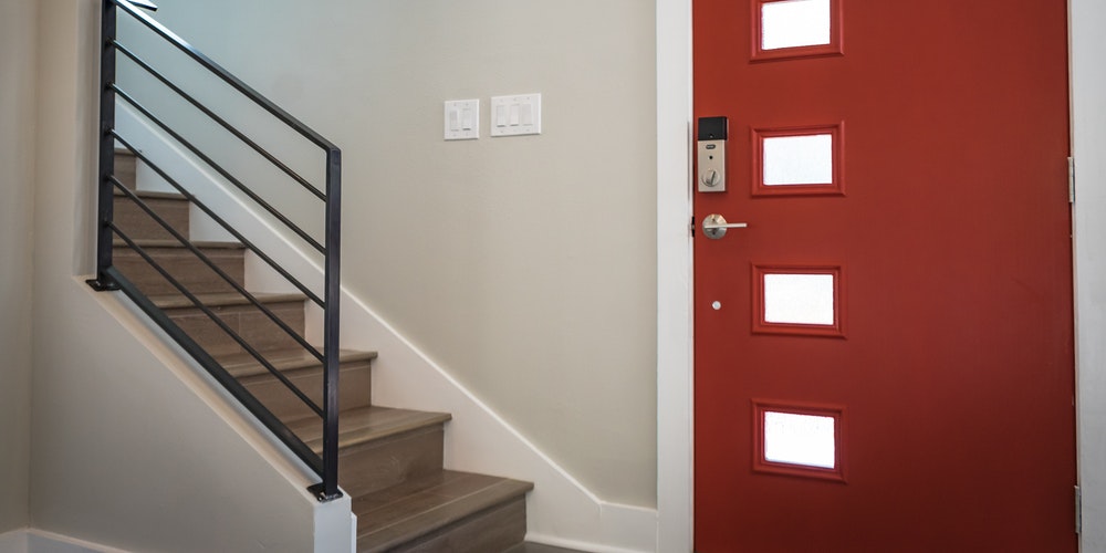 Quelques limites des portes en bois et en aluminium